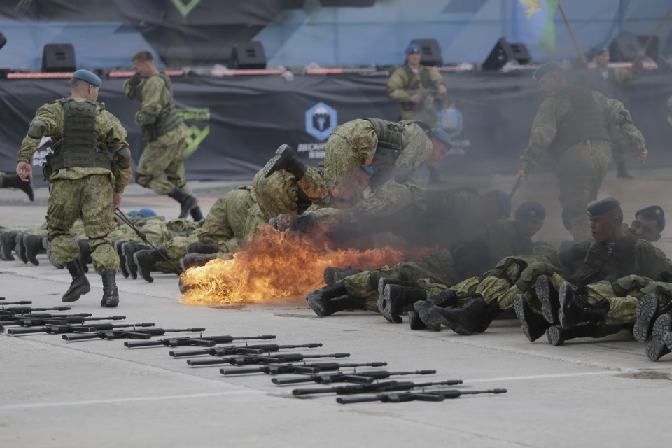 День ВДВ в 76-ой гвардейской десантно-штурмовой дивизии