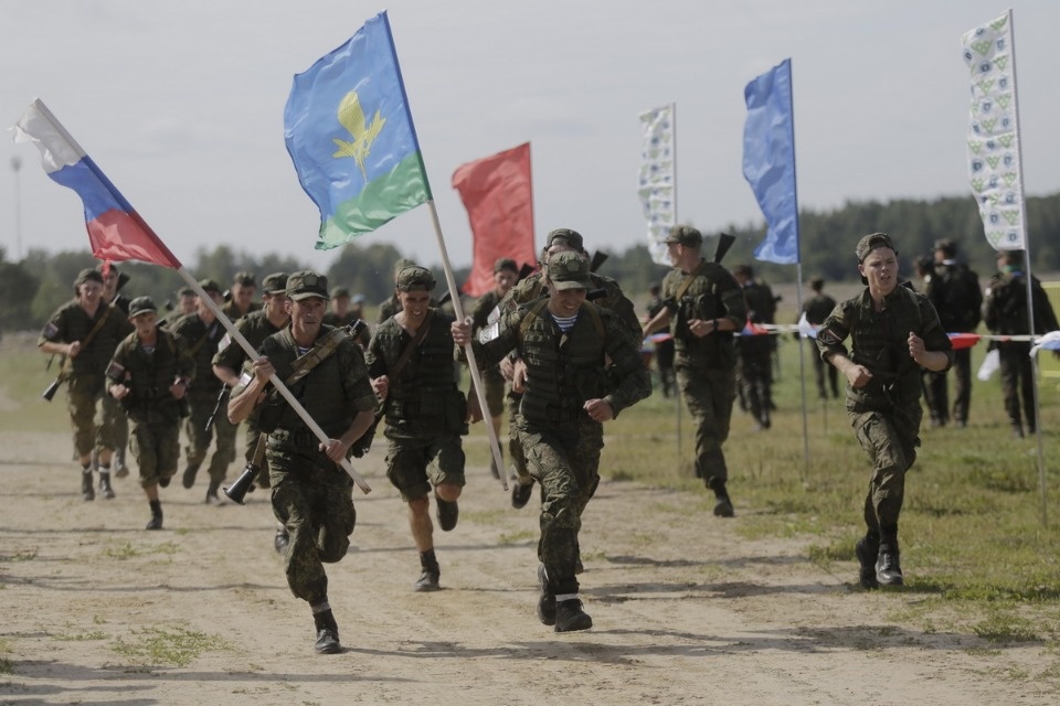 Первый конкурсный день «Десантного взвода» в Пскове