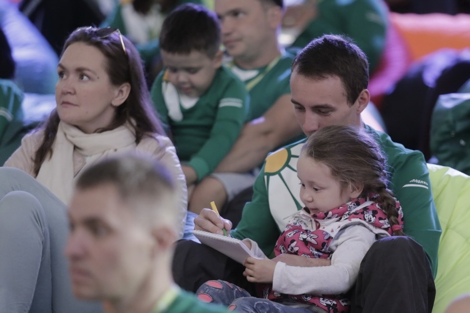 В Пскове стартовал форум молодых семей