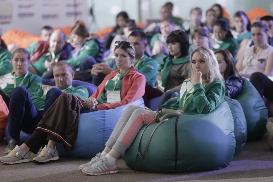 В Пскове стартовал форум молодых семей