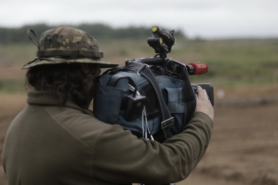 Десантники из семи стран вышли на гонки преследования