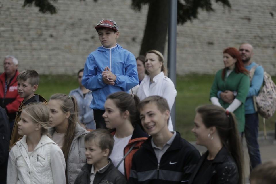 В Пскове появилось «Семейное древо сердец» В Пскове появилось «Семейное древо сердец»