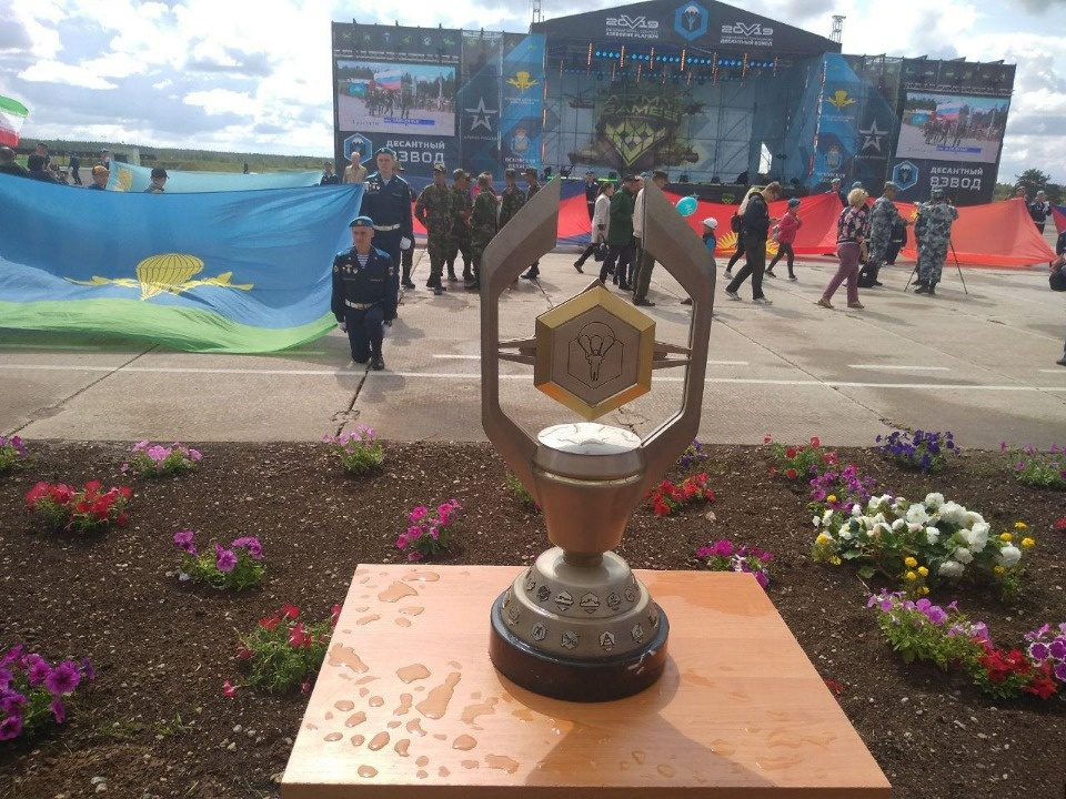 Российские десантники второй год подряд стали победителями конкурса «Десантный взвод»