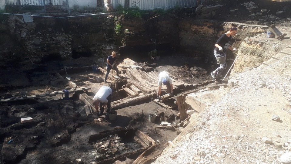 Огонь, вода, труба