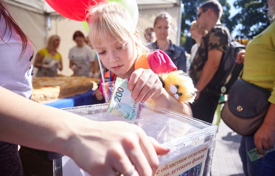 Каким запомнят нынешний «Медовый фестиваль» в Пскове Каким запомнят нынешний «Медовый фестиваль» в Пскове