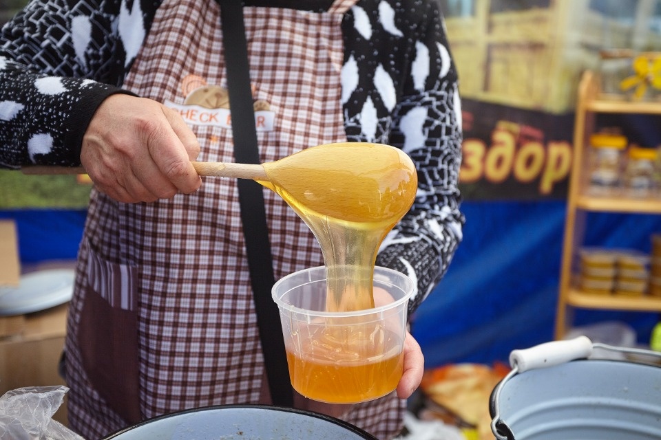 Каким запомнят нынешний «Медовый фестиваль» в Пскове Каким запомнят нынешний «Медовый фестиваль» в Пскове