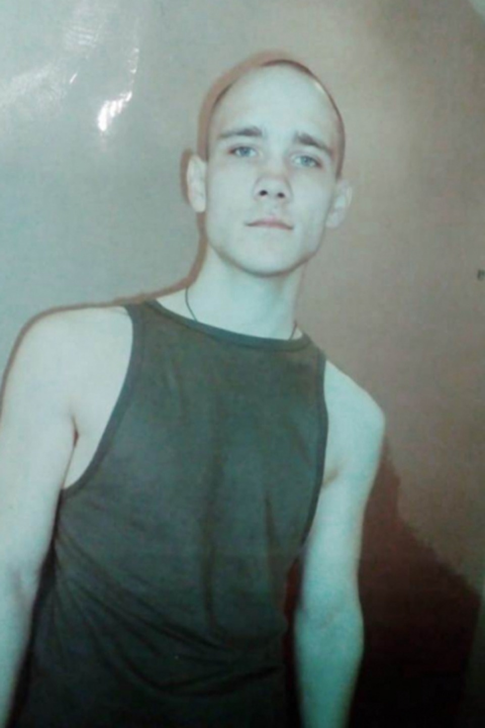 Худощавого великолучанина с чёрным рюкзаком разыскивают уже третью неделю (ФОТО) Худощавого великолучанина с чёрным рюкзаком разыскивают уже третью неделю (ФОТО)