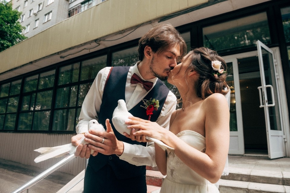 Любовь сквозь театры