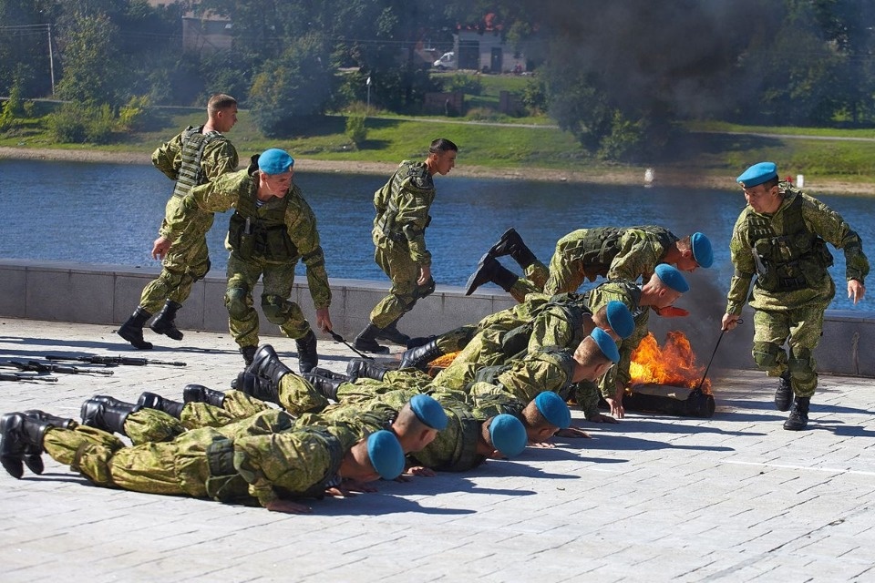 20 самых интересных событий прошедшего лета в фотографиях «Псковской правды»
