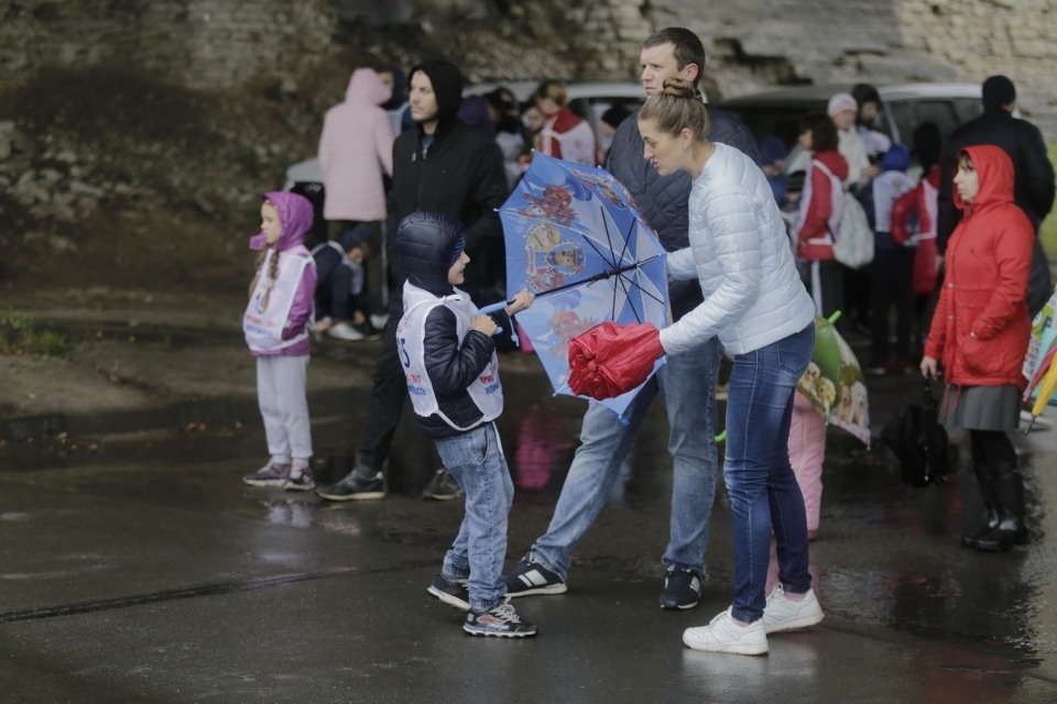 В Пскове пробежали «Кросс наций»