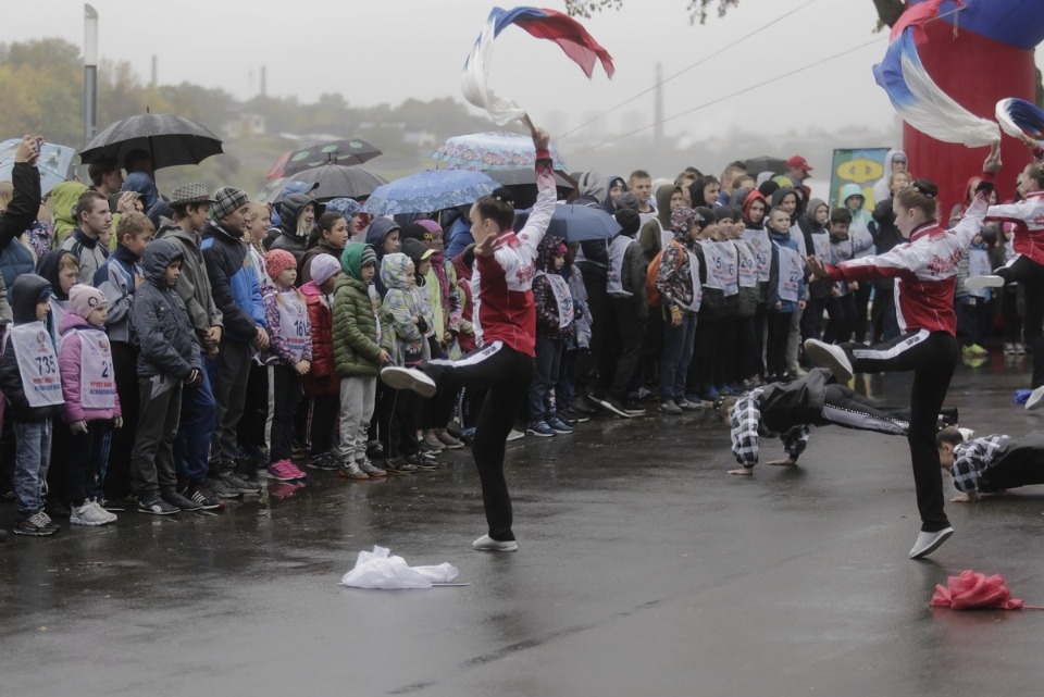 В Пскове пробежали «Кросс наций»