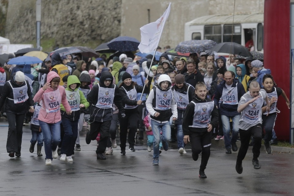 В Пскове пробежали «Кросс наций»