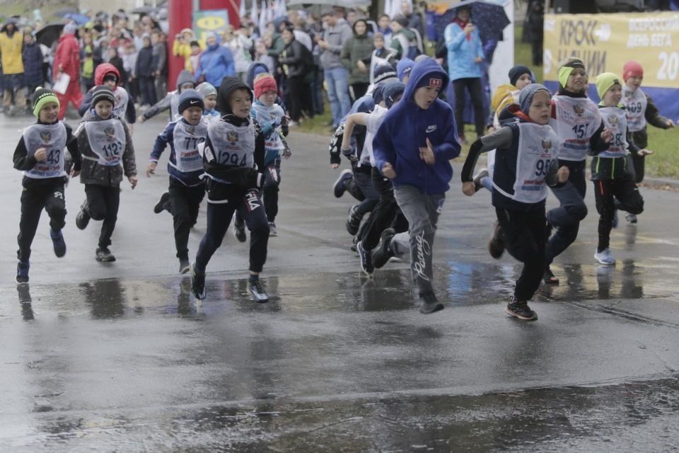 В Пскове пробежали «Кросс наций»