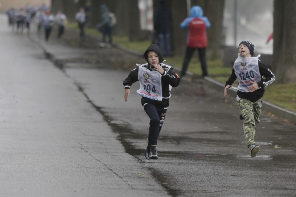 В Пскове пробежали «Кросс наций»