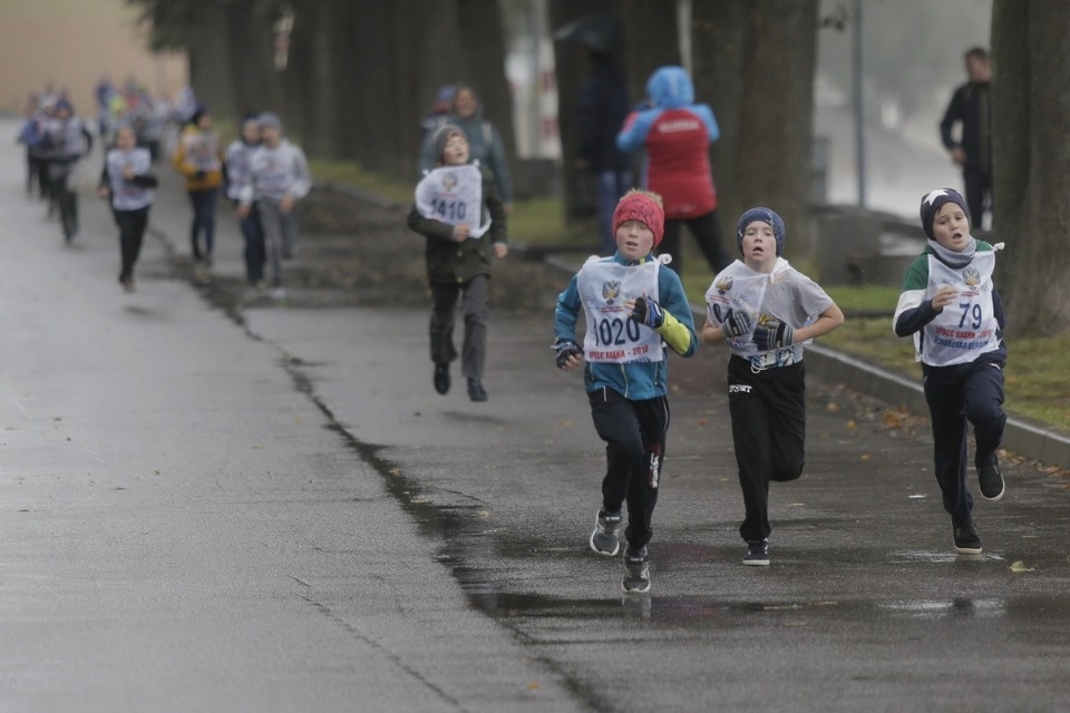 В Пскове пробежали «Кросс наций»