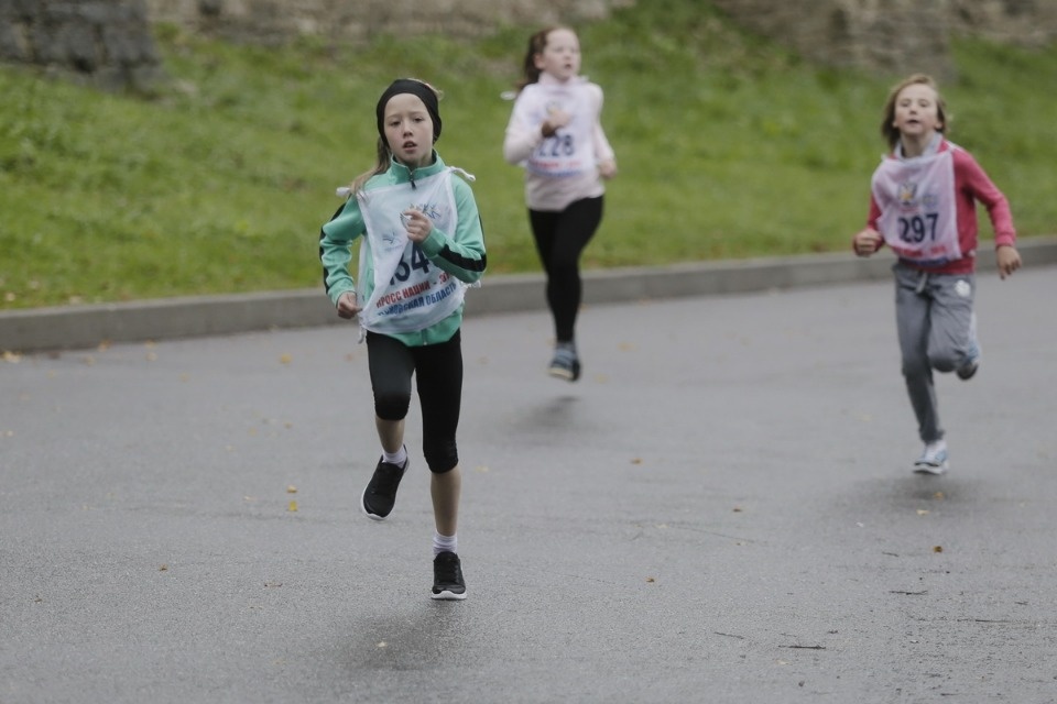 В Пскове пробежали «Кросс наций»