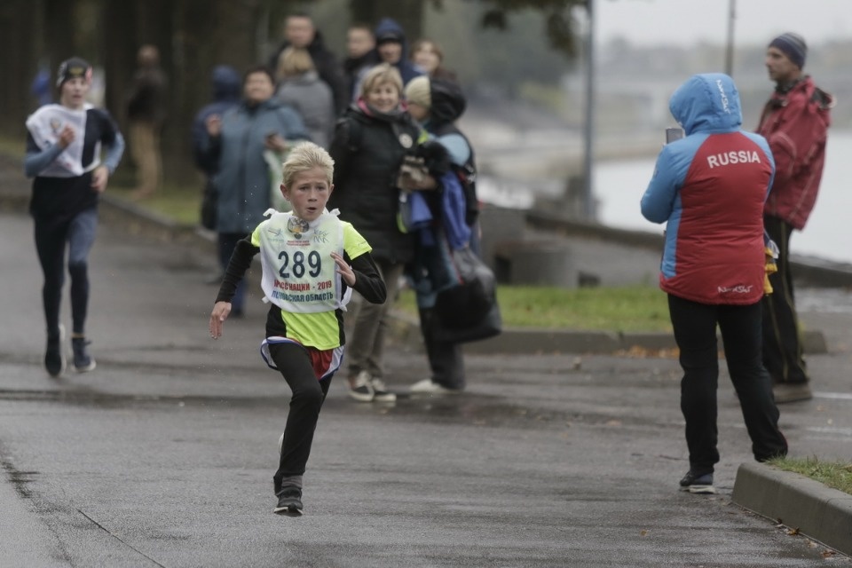 В Пскове пробежали «Кросс наций»
