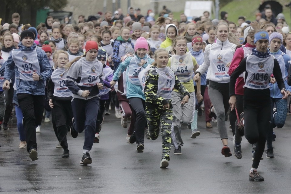 В Пскове пробежали «Кросс наций»
