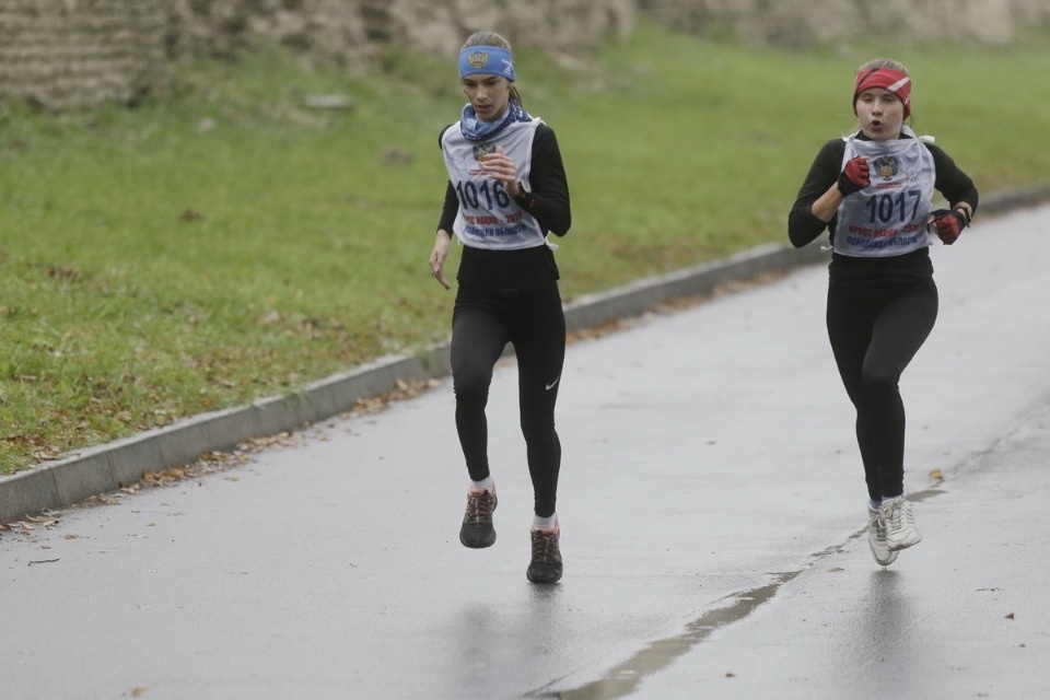 В Пскове пробежали «Кросс наций»