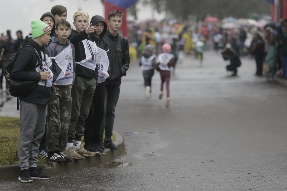 В Пскове пробежали «Кросс наций»