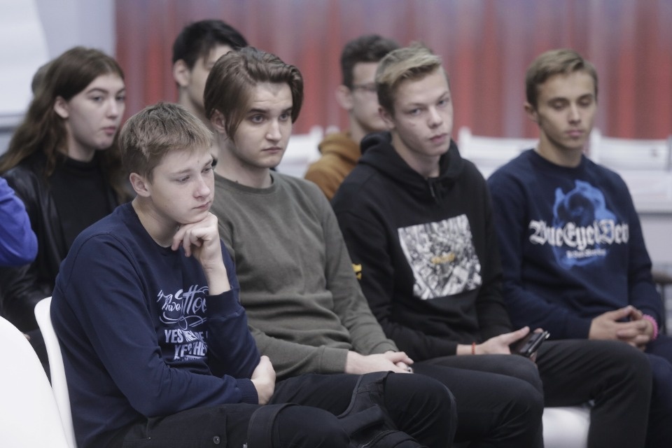 Белые всадники прогресса