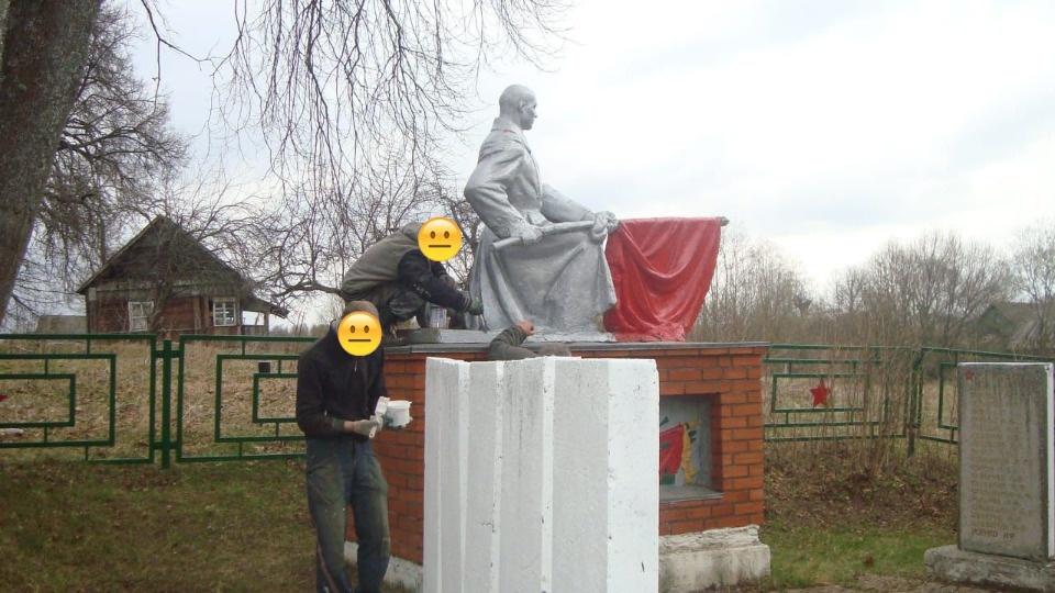 Подметают улицу Свободы - как в разных районах проходят обязательные работы