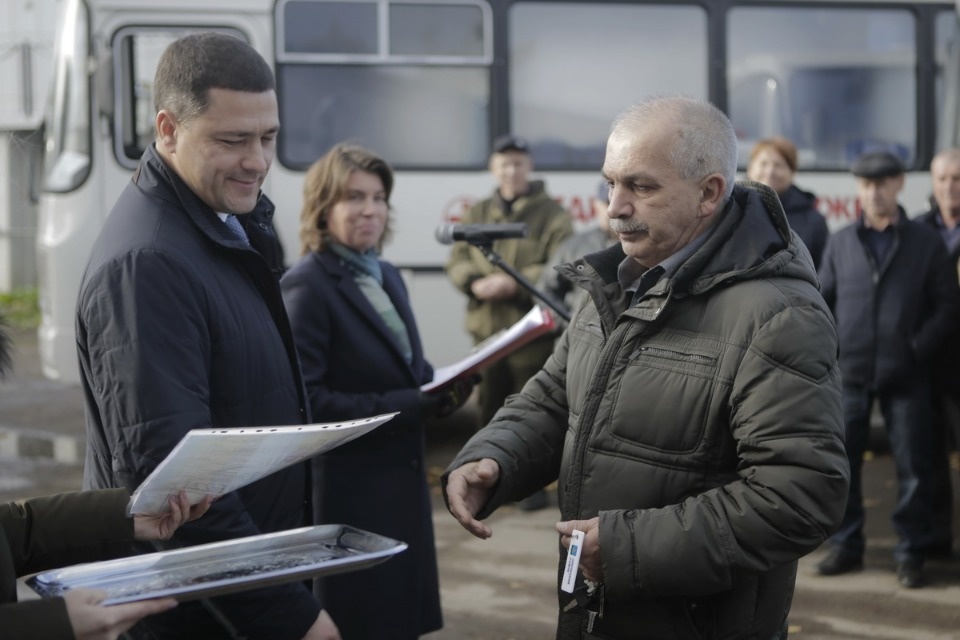 Псковская область получила новые мобильные фельдшерско-акушерских пункты