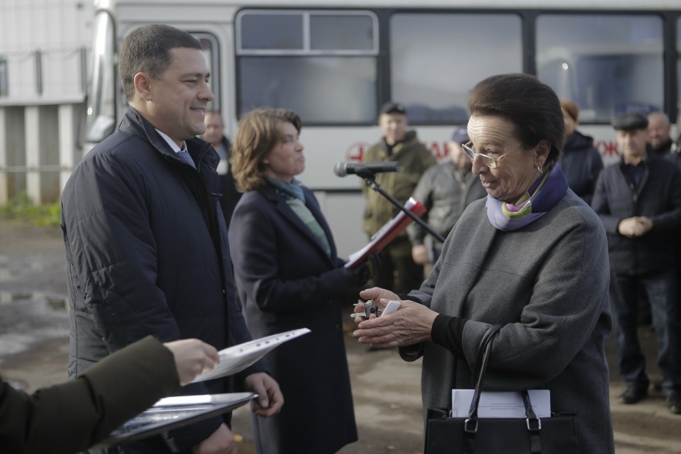 Псковская область получила новые мобильные фельдшерско-акушерских пункты