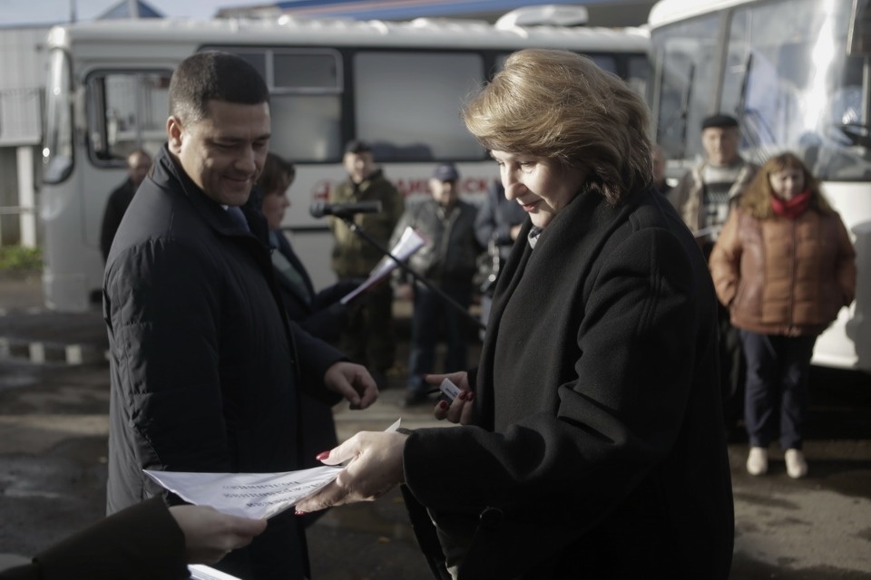 Псковская область получила новые мобильные фельдшерско-акушерских пункты