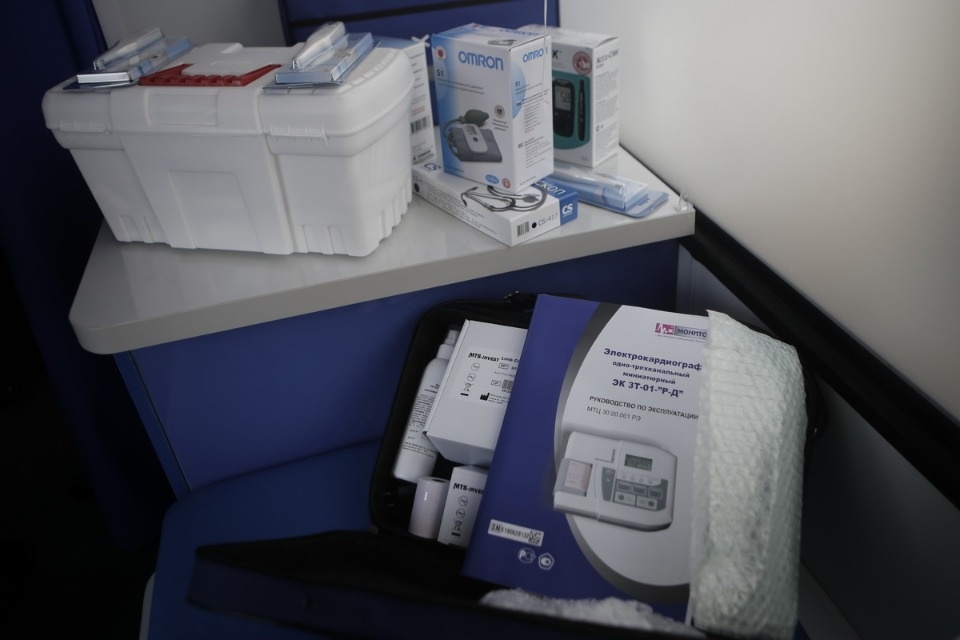 Псковская область получила новые мобильные фельдшерско-акушерских пункты