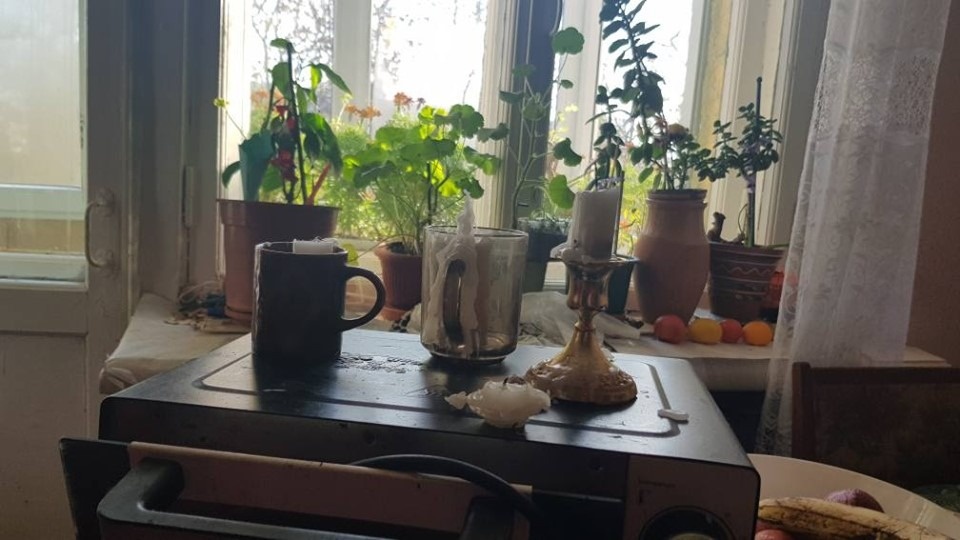 «В последнюю очередь» - подрядчик капремонта обиделся на псковскую пенсионерку за жалобу