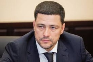 Михаил Ведерников призвал единороссов проголосовать за Елену Полонскую