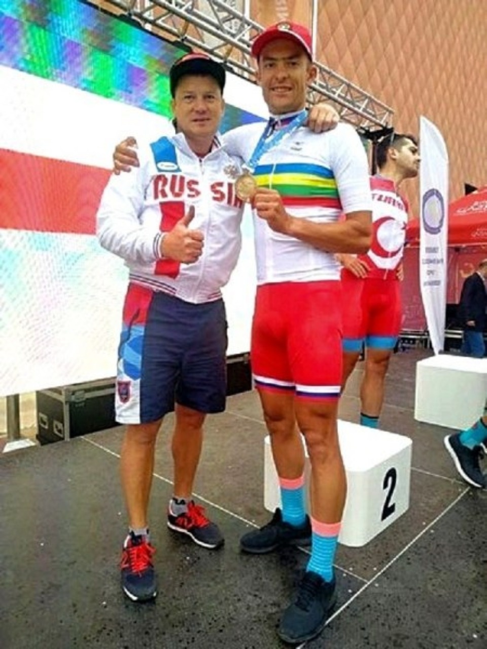 Псковский велогонщик Иван Макаров вернулся из Турции с титулом чемпиона мира Псковский велогонщик Иван Макаров вернулся из Турции с титулом чемпиона мира