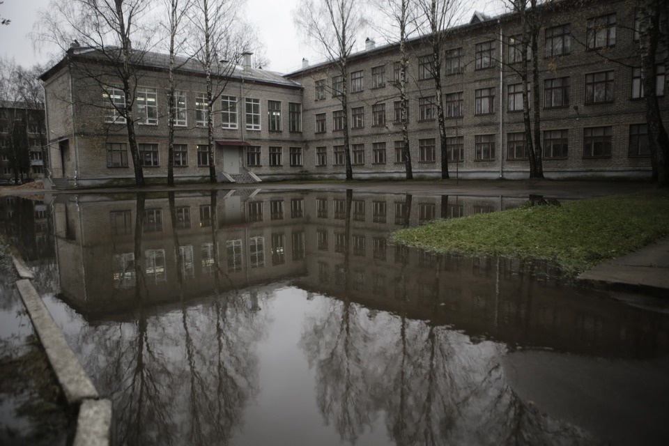 Депутаты проверили, как в школах и детсадах Пскова тратят сэкономленные ими деньги