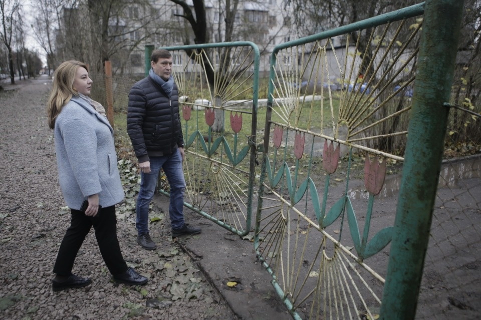 Депутаты проверили, как в школах и детсадах Пскова тратят сэкономленные ими деньги