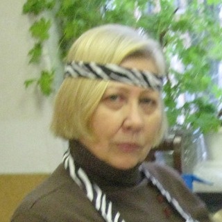 Пенсионерка организовала арт-клуб