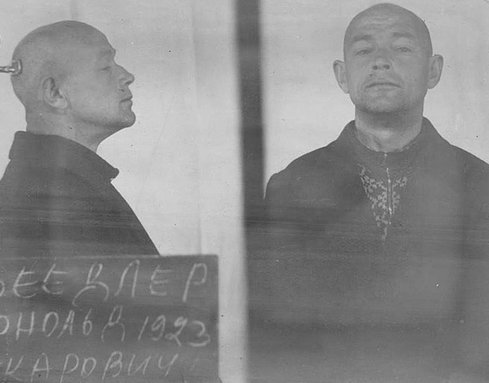 Грудные дети лежали вместе с убитыми матерями