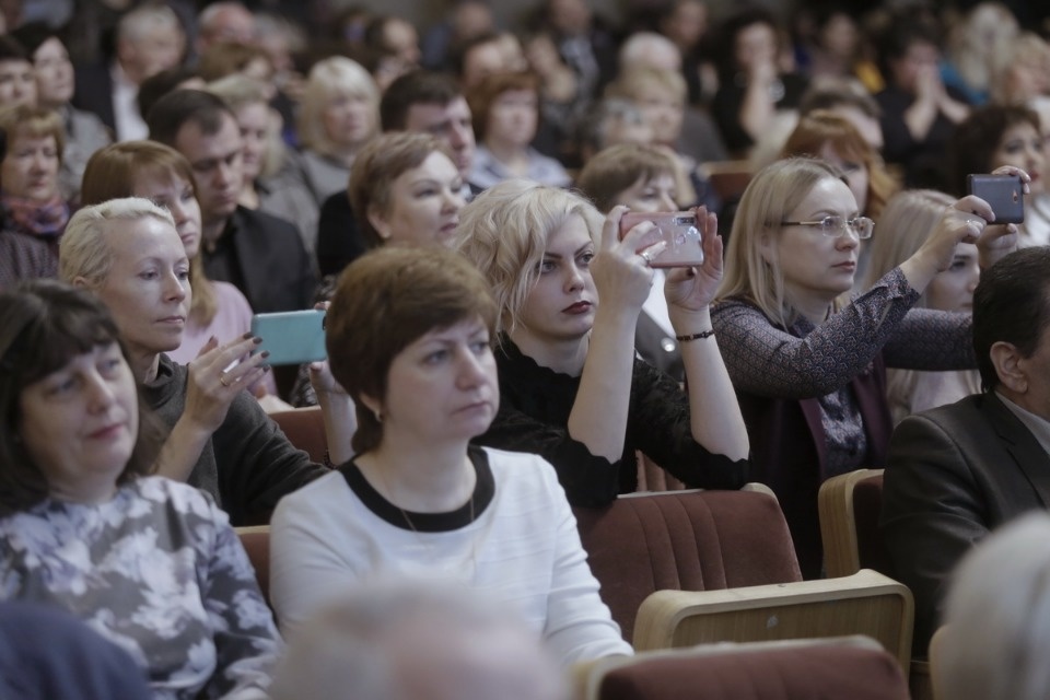 Вступление Елены Полонской в должность главы Пскова