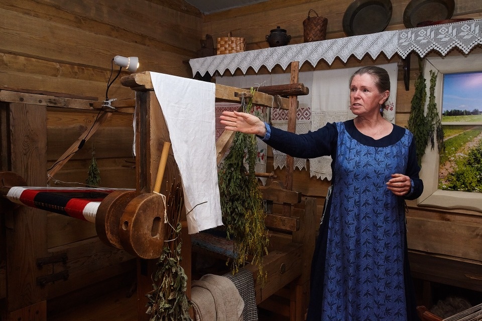 Бизнес помогает