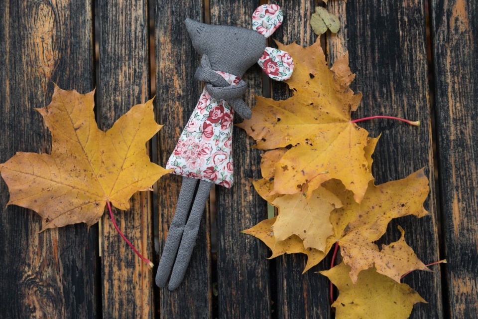 Невесомые кружевные серьги выставит на ярмарке «ART-ель» мастер Юлия Григорьева