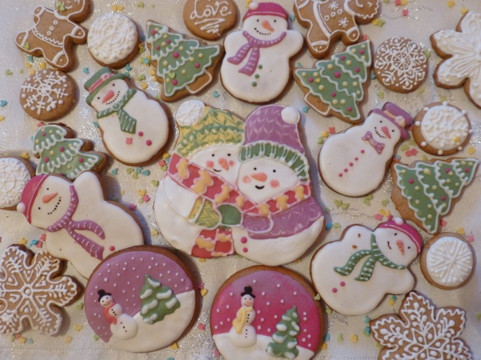 На ярмарке «ART-ель» псковичи смогут купить магниты с символом года от мастера Любови Злобиной