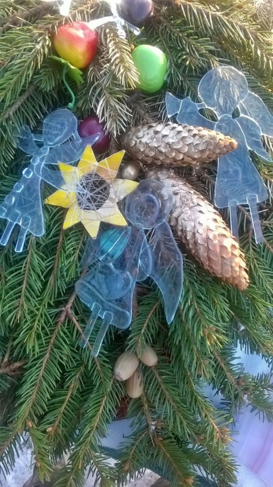 На ярмарке «ART-ель» мастер Тамара Васильева будет принимать заказы на украшения из цветного стекла