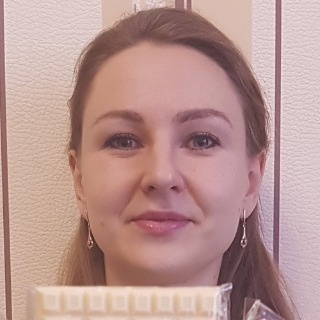 Шоколадные плитки от мастера Ольги Залуцкой можно будет найти на новогодней «ART-ели»