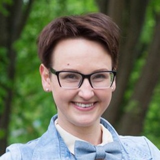 Бабочки и подтяжки от мастера Ольги Погореловой смогут купить гости ярмарки «ART-ель»