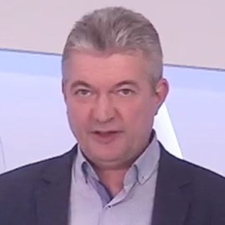 Евгений Зубарев рассказал участникам Псковского медиафорума про информационные атаки Запада
