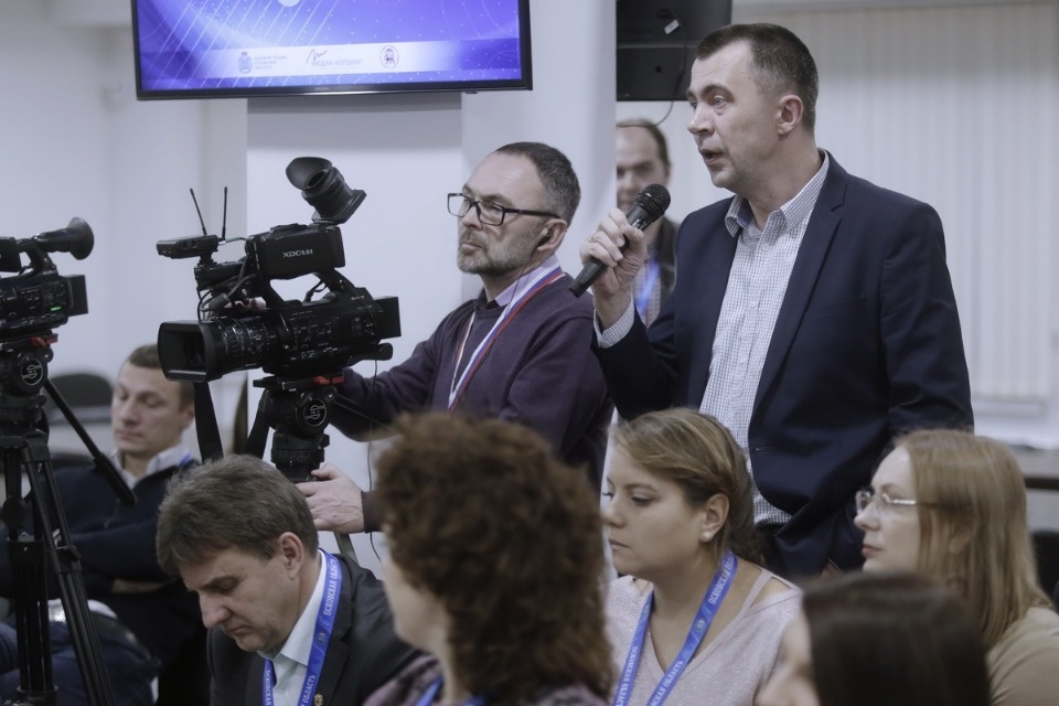 Встреча Михаила Ведерникова с журналистами Встреча Михаила Ведерникова с журналистами