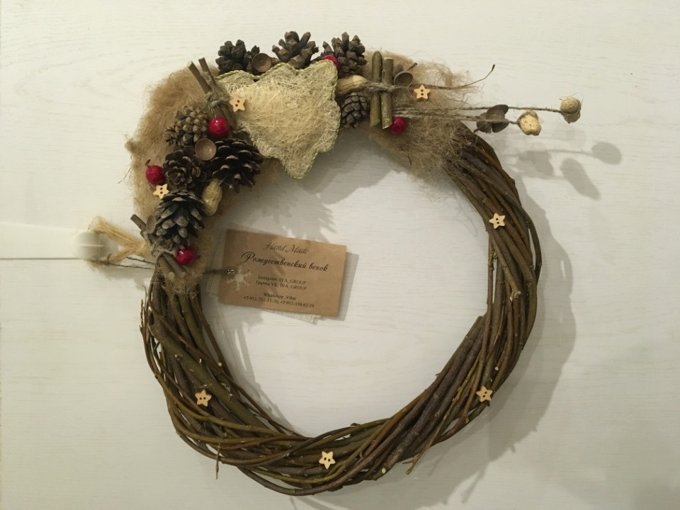 Новогодние венки выставят на ярмарке «ART-ель» мастера Ирина Нилова и Виктория Канцерева