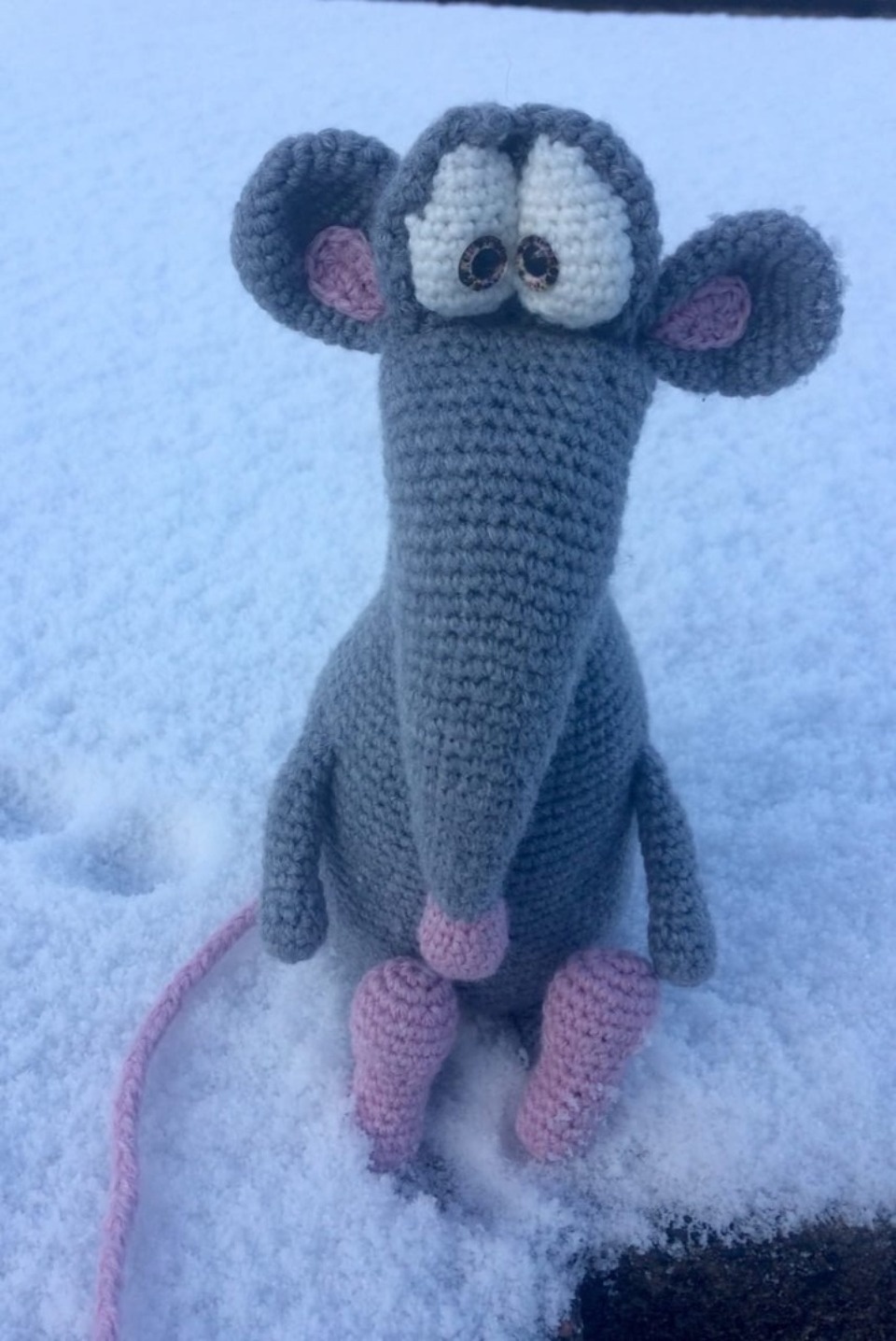 Оленей, лосей и крыс связала для новогодней ярмарки «ART-ель» мастер Елена Селюн