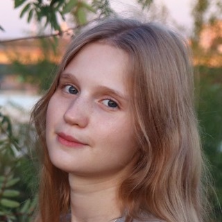 Деревянные ёлочные игрушки приготовила для ярмарки «ART-ель» мастер Ника Гончар