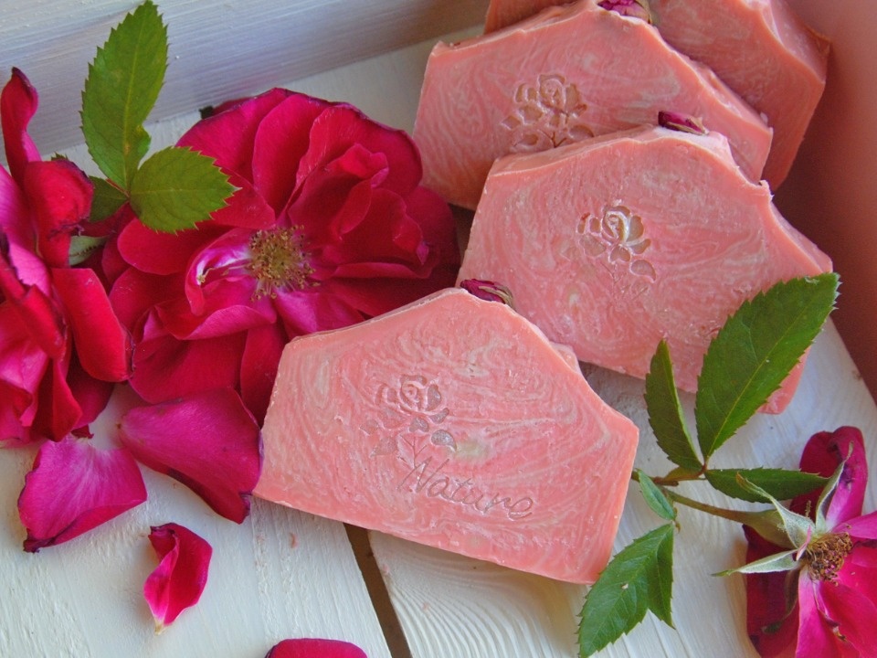 На ярмарке «ART-ель» мастер Инна Заверуха предложит покупателям наборы натурального мыла